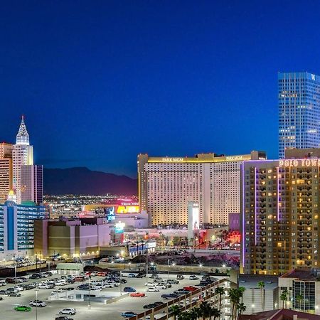 Mgm Signature-15-717 F1 Track & Strip View Balcony Las Vegas Ngoại thất bức ảnh